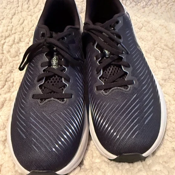 Women’s Hoka Rincon 3 Sneakers 8.5 - Picture 2 of 7